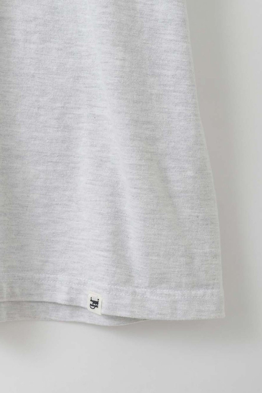 【ハー/HER.】の【4/23 12:00販売開始】POMEGRANATE T-shirt 人気、トレンドファッション・服の通販 founy(ファニー) 　ファッション　Fashion　レディースファッション　Fashion for Women　トップス・カットソー　Cut & Sew Tops　シャツ・ブラウス・オフィスカジュアル　Elegant Blouses & Button-Ups　ロングTシャツ・Tシャツ　Longline T-Shirts & Tees　カットソー・ベーシックTシャツ　Cut-and-Sewn Tops / Stretch Tees & Basics　ショート　Short, Short Length　スリーブ　Sleeve, Long Sleeve / Short Sleeve　ヴィンテージ　Vintage Style　新作・新入荷　New Arrivals / New In　other-6|ID: prp329100004937412 ipo3291000000037049309