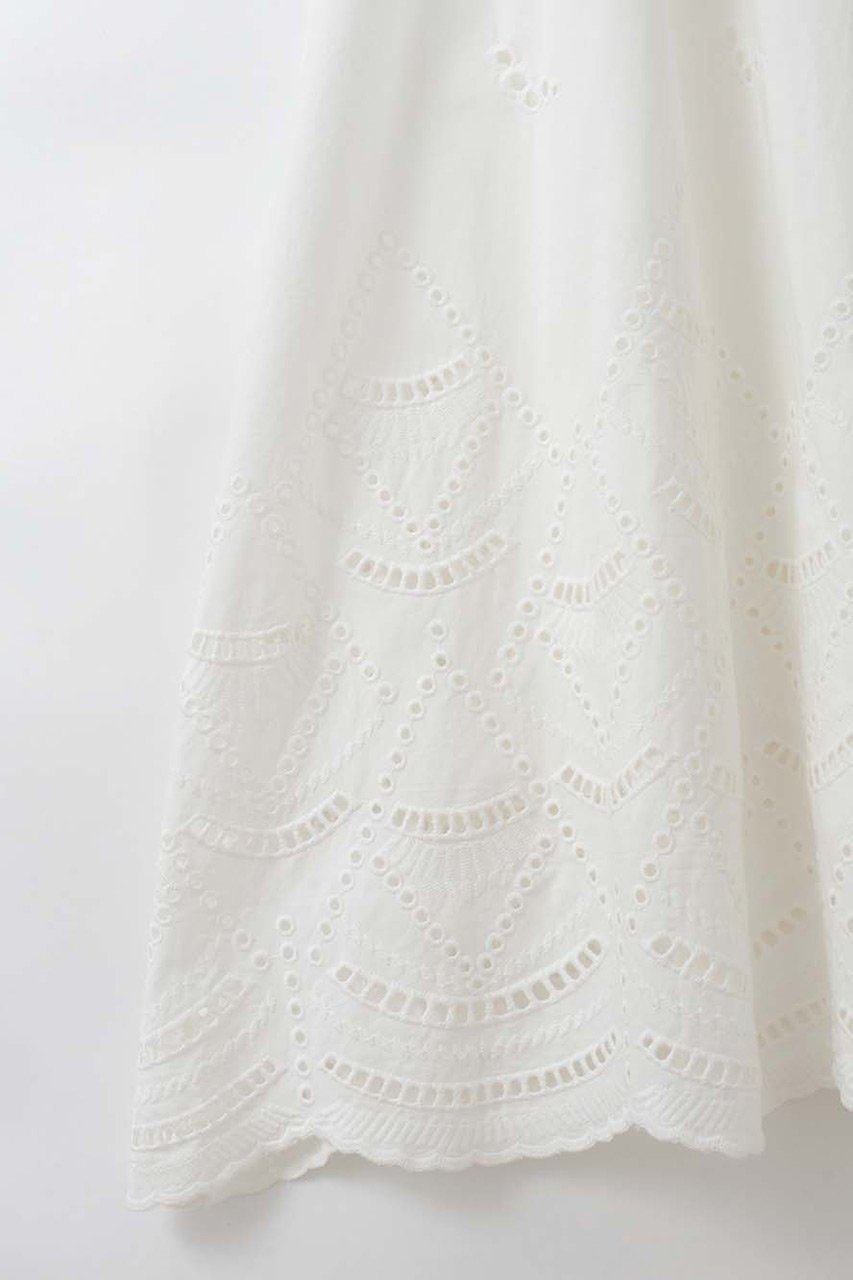 【ハー/HER.】の【4/23 12:00販売開始】スカラ刺しゅうギャザーフレアスカート 人気、トレンドファッション・服の通販 founy(ファニー) 　ファッション　Fashion　レディースファッション　Fashion for Women　スカート　Skirts　Aライン・フレアスカート　A-Line & Flared Skirts　ロングスカート　Long Skirts / Maxi & Midi Skirts　フレア　Flare, Flared　ロング　Long, Long-Length　新作・新入荷　New Arrivals / New In　無地　Plain, Solid Color　other-4|ID: prp329100004937417 ipo3291000000037049347