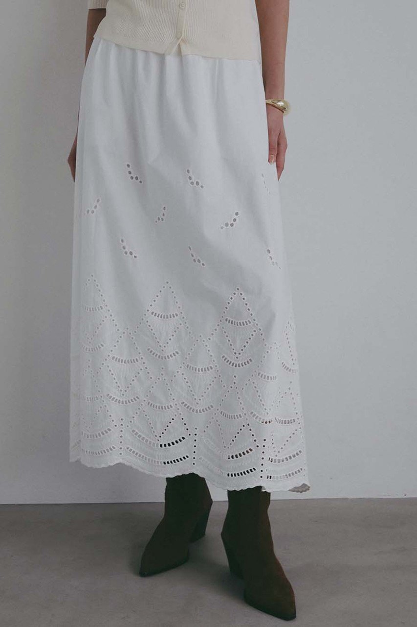 【ハー/HER.】の【4/23 12:00販売開始】スカラ刺しゅうギャザーフレアスカート 人気、トレンドファッション・服の通販 founy(ファニー) 　ファッション　Fashion　レディースファッション　Fashion for Women　スカート　Skirts　Aライン・フレアスカート　A-Line & Flared Skirts　ロングスカート　Long Skirts / Maxi & Midi Skirts　フレア　Flare, Flared　ロング　Long, Long-Length　新作・新入荷　New Arrivals / New In　無地　Plain, Solid Color　other-8|ID: prp329100004937417 ipo3291000000037049351