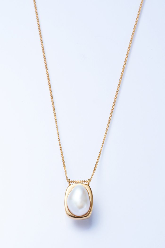 【プラウ/PLOW】のPearl Top ネックレス(ゴールド) インテリア・キッズ・メンズ・レディースファッション・服の通販 founy(ファニー) https://founy.com/ ファッション Fashion レディースファッション Fashion for Women ジュエリー Jewelry ネックレス Necklaces & Pendants とろみ Fluid, Flowy Fabric アンティーク Antique-Inspired ジュエリー Jewelry, Accessories チェーン Chain, Chain Strap ネックレス Necklace, Pendant Necklace パール Pearl, Pearl Accent フォーマル Formal, Dressy モダン Modern, Contemporary |ID: prp329100004937426 ipo3291000000037049424