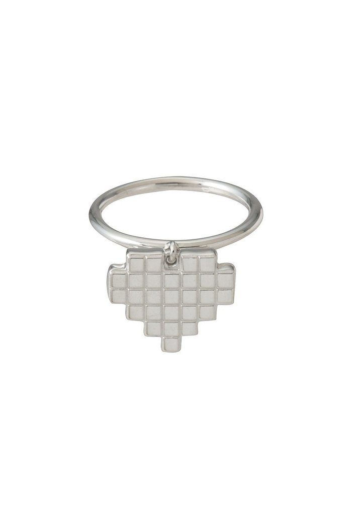 【メゾンドパルス/MAISON DPULSE】のbig heart pixel リング インテリア・キッズ・メンズ・レディースファッション・服の通販 founy(ファニー) https://founy.com/ ファッション Fashion レディースファッション Fashion for Women コレクション Collection, Seasonal Line フォルム Silhouette, Form モチーフ Motif, Design Theme |ID: prp329100004937437 ipo3291000000037049491