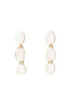 【セシル エ ジャンヌ/CECILE ET JEANNE】のエマイユ ホワイト 3連ドロップピアス ホワイト|ID: prp329100004937581 ipo3291000000037050518