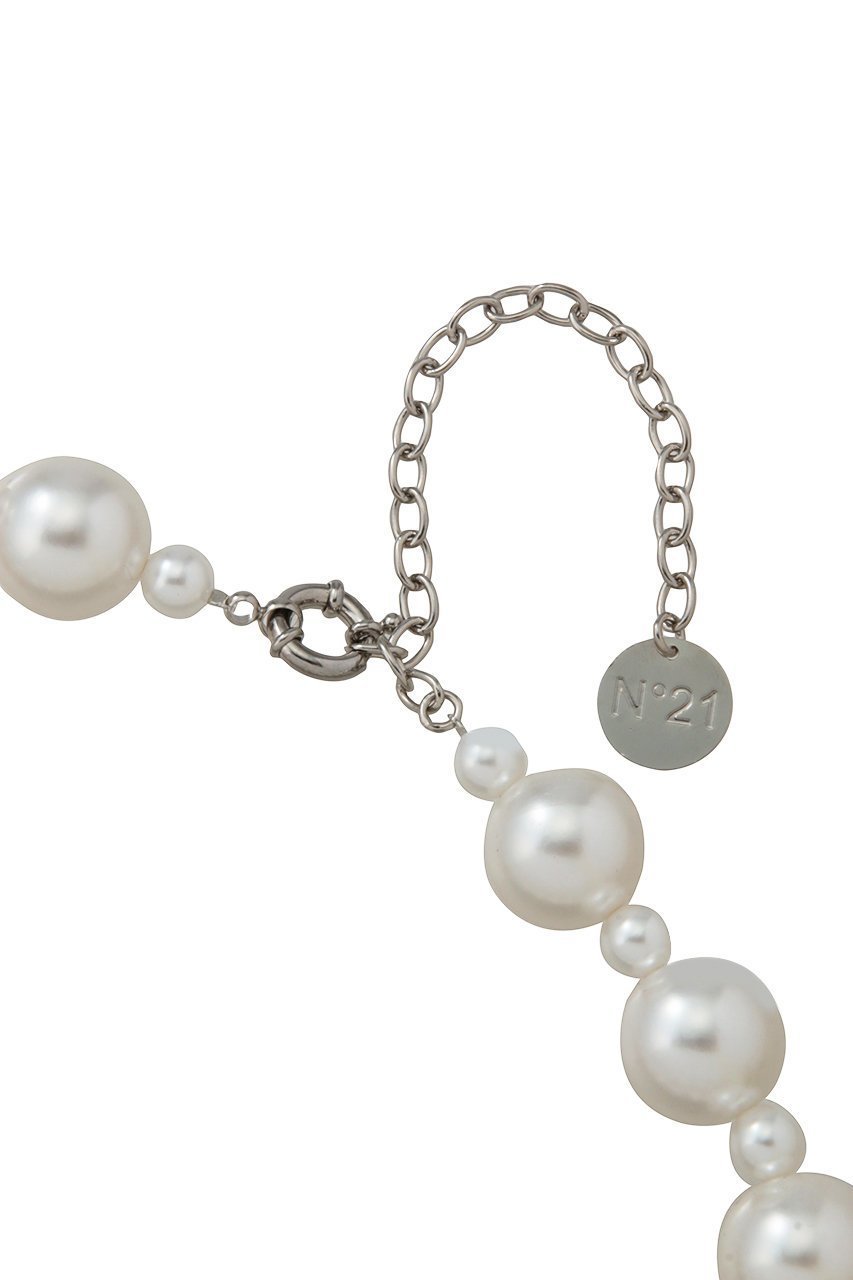 【ヌメロ ヴェントゥーノ/N°21】のパール ネックレス 人気、トレンドファッション・服の通販 founy(ファニー) 　ファッション　Fashion　レディースファッション　Fashion for Women　ジュエリー　Jewelry　ネックレス　Necklaces & Pendants　シンプル　Simple, Minimal　ジャケット　Jacket, Outerwear　デコルテ　Décolleté, Neckline　ドレス　Dress, One-Piece　ネックレス　Necklace, Pendant Necklace　パール　Pearl, Pearl Accent　リュクス　Luxury, Elegant, High-End, Chic　エレガント 上品　Elegant　other-4|ID: prp329100004937601 ipo3291000000037050666
