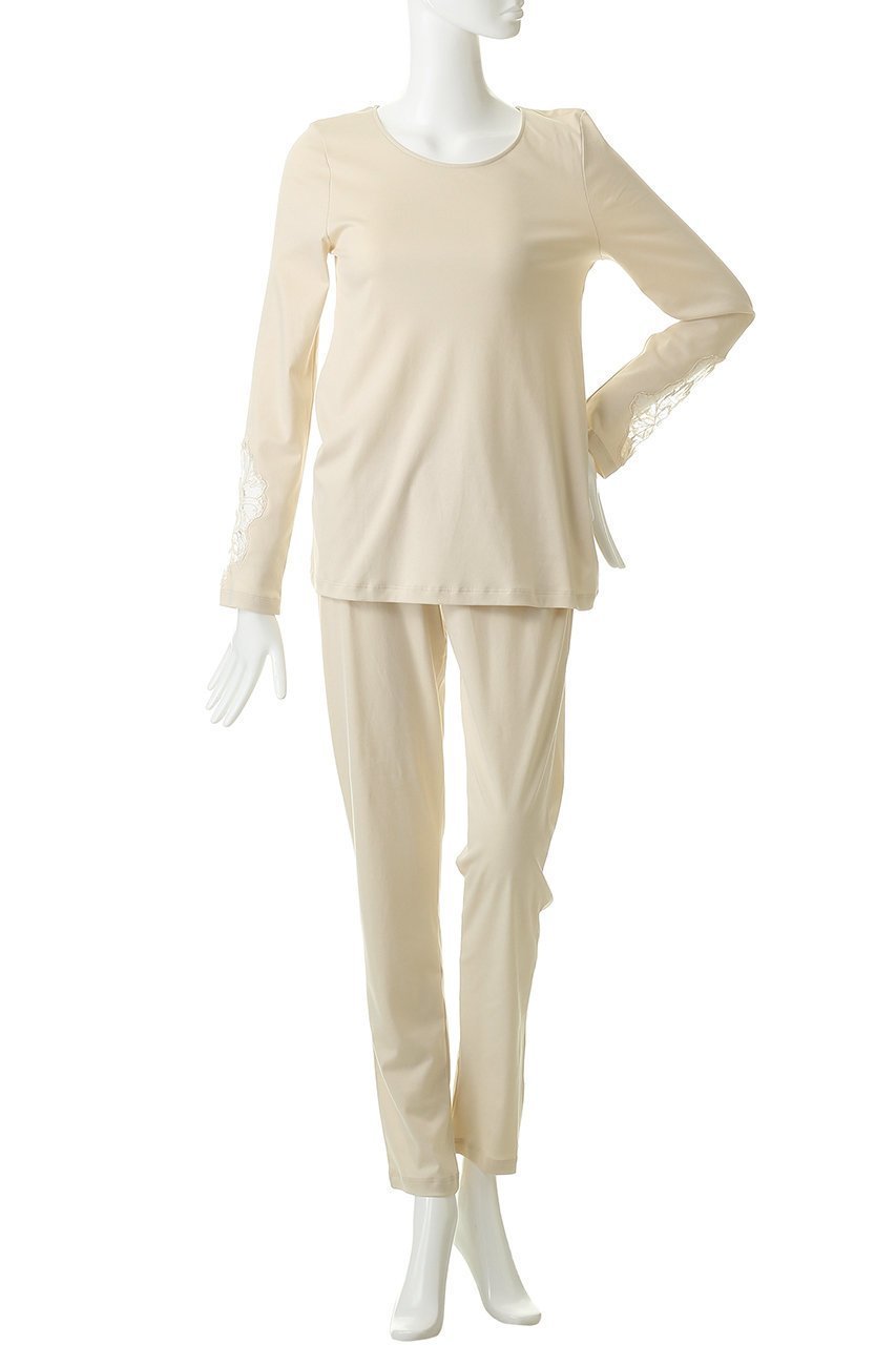 【ハンロ/HANRO】の袖レースパジャマ 人気、トレンドファッション・服の通販 founy(ファニー) 　ファッション　Fashion　レディースファッション　Fashion for Women　トップス・カットソー　Cut & Sew Tops　エレガント 上品　Elegant　シルケット　Silket, Silky Cotton　パジャマ　Pajamas, Sleepwear　ボトム　Bottoms, Lower Wear　ラグジュアリー　Luxury, Elegant　リュクス　Luxury, Elegant, High-End, Chic　リラックス　Relax, Relaxed Fit　レース　Lace, Lace Fabric　other-2|ID: prp329100004937672 ipo3291000000037051135