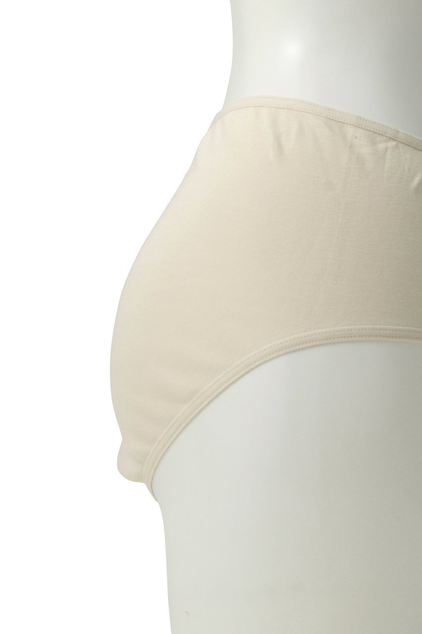 【ハンロ/HANRO】のフロントレース深ばきショーツ 人気、トレンドファッション・服の通販 founy(ファニー) 　ファッション　Fashion　レディースファッション　Fashion for Women　下着・ランジェリー　Lingerie & Intimates　ショーツ・ランジェリー用ボトムス　Panties / Briefs / Lingerie Bottoms　ショーツ　Shorts, Short Pants　シンプル　Simple, Minimal　フロント　Front, Front Design　ランジェリー　Lingerie, Intimate Wear　レース　Lace, Lace Fabric　定番　Standard, Basic Item　other-6|ID: prp329100004937673 ipo3291000000037051149