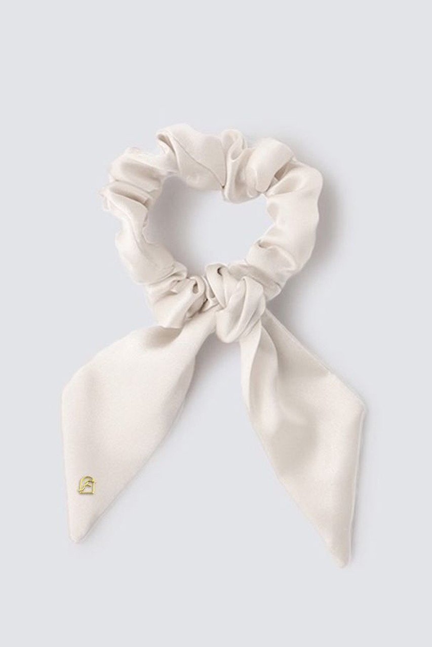 【フートーキョー/Foo Tokyo】のシルクリボンシュシュ 2WAYタイプ 人気、トレンドファッション・服の通販 founy(ファニー) 　ファッション　Fashion　レディースファッション　Fashion for Women　シュシュ&ヘアアクセ/ヘアアレンジ　Scrunchies & Hair Accessories　アクセサリー　Fashion Accessories　シルク　Silk, 100% Silk　リボン　Ribbon, Bow　other-2|ID: prp329100004937705 ipo3291000000037051388