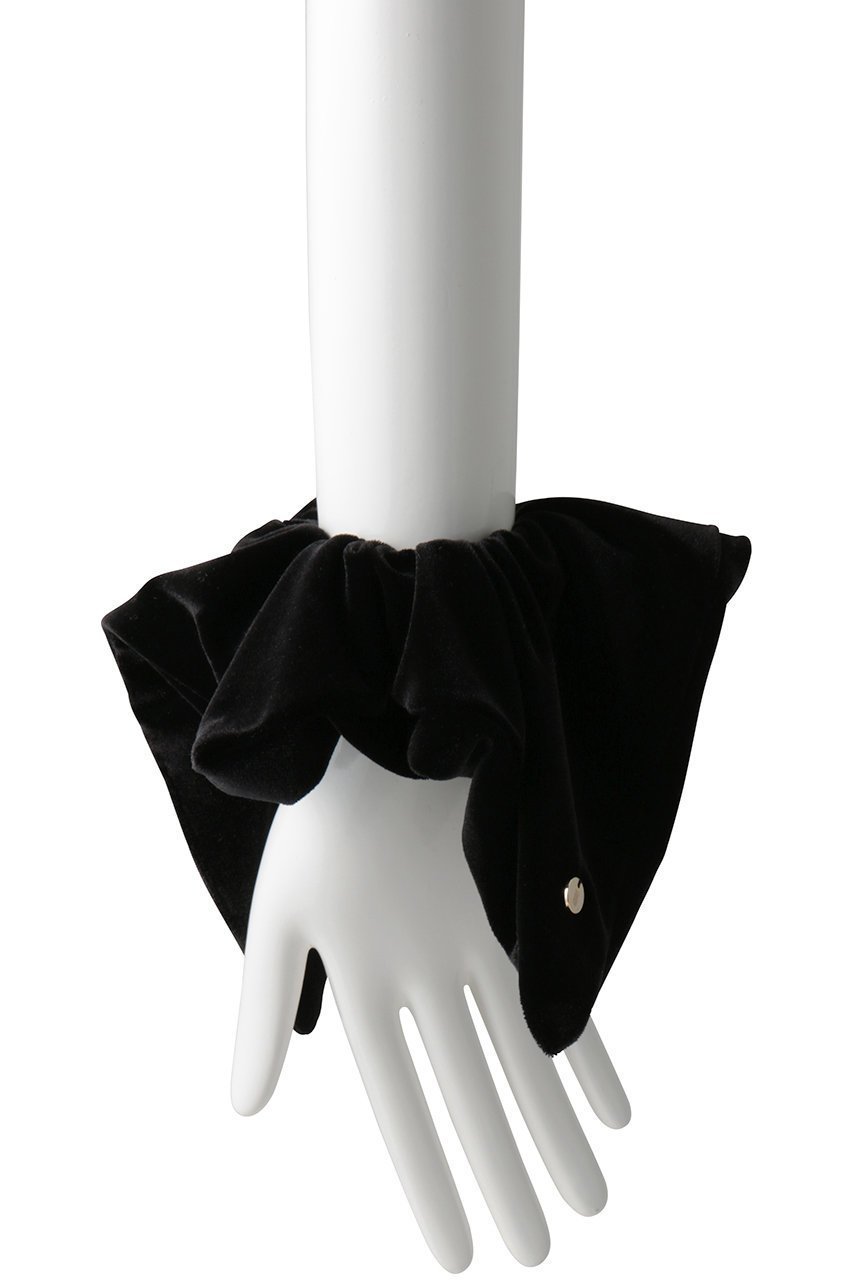 【ランバン オン ブルー/LANVIN en Bleu】のベロアスクエアシュシュ 人気、トレンドファッション・服の通販 founy(ファニー) 　ファッション　Fashion　レディースファッション　Fashion for Women　トップス・カットソー　Cut & Sew Tops　ベロアトップス　Velour Tops / Velvet-Look Items　シュシュ&ヘアアクセ/ヘアアレンジ　Scrunchies & Hair Accessories　なめらか　Smooth, Silky Texture　アクセサリー　Fashion Accessories　スクエア　Square, Square Shape　パターン　Pattern, Design Print　パーティ　Party, Party Style　ベルベット　Velvet, Velvety　リュクス　Luxury, Elegant, High-End, Chic　other-2|ID: prp329100004937709 ipo3291000000037051412