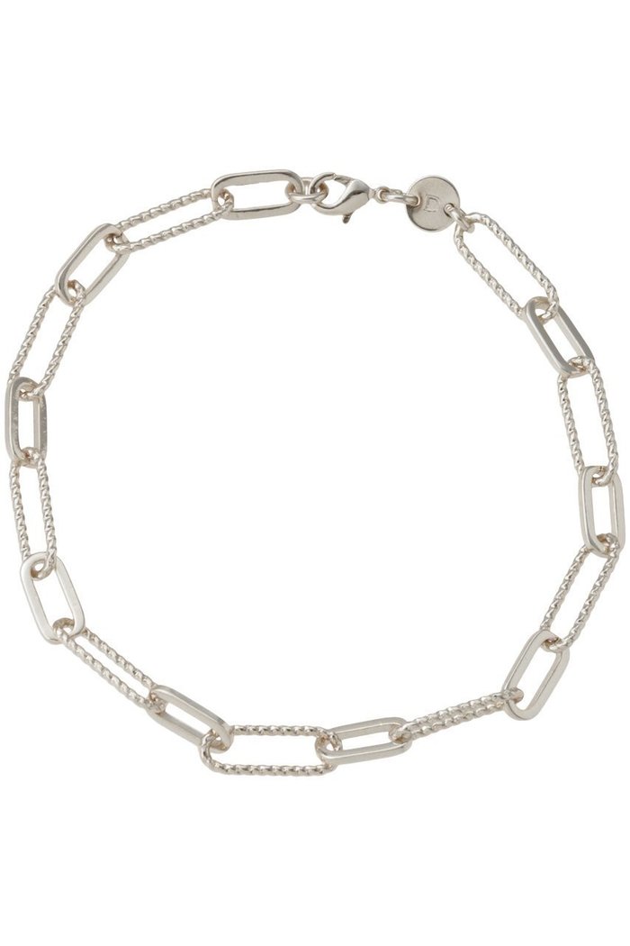 【デイジー ロンドン/DAISY LONDON】の【POLLY SAYER】 PAPERCLIP CHAIN ブレスレット インテリア・キッズ・メンズ・レディースファッション・服の通販 founy(ファニー) https://founy.com/ ファッション Fashion レディースファッション Fashion for Women ジュエリー Jewelry チェーン＆カフブレスレット Cuff & Chain Bracelets バングル・カフブレスレット Bangles & Cuff Bracelets おすすめ Recommended / Our Picks コレクション Collection, Seasonal Line ブレスレット Bracelet, Wristband ボックス Boxy, Box Shape エレガント 上品 Elegant 人気 Popular, Best Seller |ID: prp329100004937865 ipo3291000000037052513