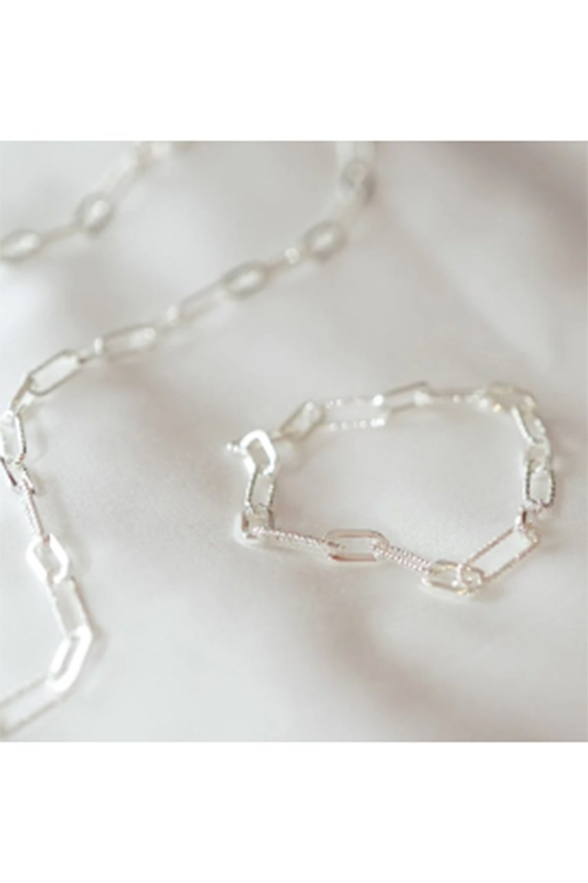 【デイジー ロンドン/DAISY LONDON】の【POLLY SAYER】 PAPERCLIP CHAIN ブレスレット 人気、トレンドファッション・服の通販 founy(ファニー) 　ファッション　Fashion　レディースファッション　Fashion for Women　ジュエリー　Jewelry　チェーン＆カフブレスレット　Cuff & Chain Bracelets　バングル・カフブレスレット　Bangles & Cuff Bracelets　おすすめ　Recommended / Our Picks　コレクション　Collection, Seasonal Line　ブレスレット　Bracelet, Wristband　ボックス　Boxy, Box Shape　エレガント 上品　Elegant　人気　Popular, Best Seller　other-7|ID: prp329100004937865 ipo3291000000037052520