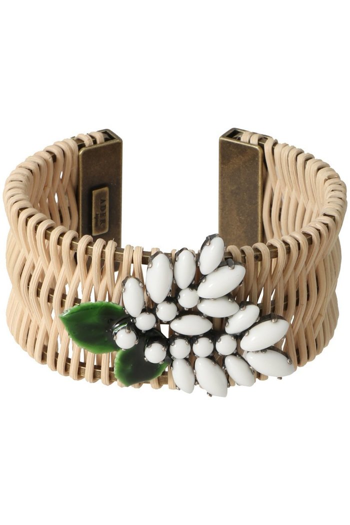 【アデル ビジュー/ADER bijoux】のLILA rattan wide バングル インテリア・キッズ・メンズ・レディースファッション・服の通販 founy(ファニー) https://founy.com/ ファッション Fashion レディースファッション Fashion for Women ジュエリー Jewelry チェーン＆カフブレスレット Cuff & Chain Bracelets バングル・カフブレスレット Bangles & Cuff Bracelets おすすめ Recommended / Our Picks エスニック Ethnic Style バングル Bangle, Bracelet ビジュー Bijou, Jewel-like Accent ラタン Rattan, Woven Rattan リゾート Resort, Vacation Style エレガント 上品 Elegant 再入荷 Restock / Back in Stock 夏 Summer 春 Spring S/S・春夏 SS, Spring/Summer, Warm Season |ID: prp329100004938087 ipo3291000000037054051