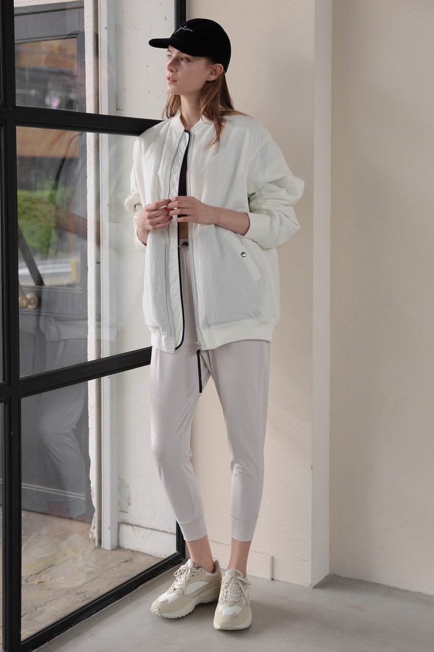 【ジュリエ/Julier】のジェントルスムースギャザーパンツ 人気、トレンドファッション・服の通販 founy(ファニー) 　ファッション　Fashion　レディースファッション　Fashion for Women　パンツ　Pants & Trousers　スポーツウェア　Functional & Stylish Sportswear　スポーツ パンツ　Workout Pants / Training Shorts / Joggers　スポーツ　Sports, Activewear　フォルム　Silhouette, Form　ヨガ　Yoga, Yoga Wear　リラックス　Relax, Relaxed Fit　レギンス　Leggings, Stretch Pants　ワーク　Workwear, Utility Style　エレガント 上品　Elegant　再入荷　Restock / Back in Stock　other-6|ID: prp329100004938126 ipo3291000000037054406