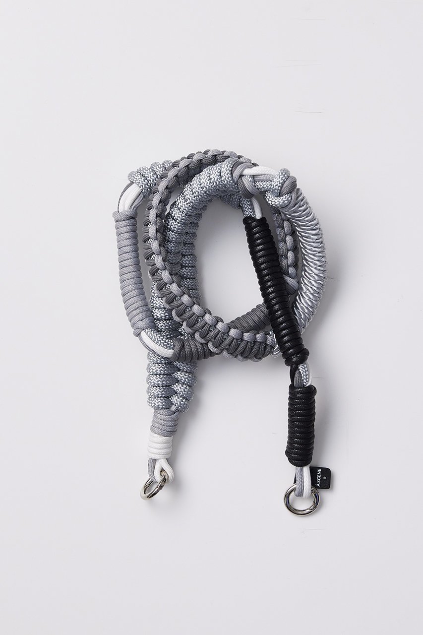 【エーシーン/A SCENE】のDesign paracord shoulder(M) 人気、トレンドファッション・服の通販 founy(ファニー) 　ファッション　Fashion　レディースファッション　Fashion for Women　ユニセックス　Unisex, Genderless　おすすめ　Recommended / Our Picks　カメラ　Camera Accessories　ショルダー　Shoulder, Shoulder Strap　スマホケース　Smartphone Case　チャーム　Charm, Pendant　ドッキング　Docking, Mixed Material　ラップ　Wrap, Wrap Design　再入荷　Restock / Back in Stock　定番　Standard, Basic Item　other-2|ID: prp329100004938135 ipo3291000000037054495