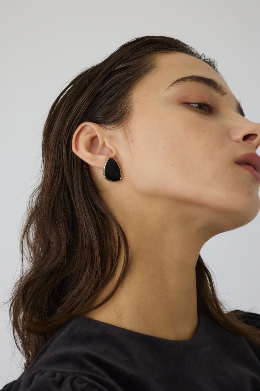 【リムアーク/RIM.ARK】のVelvet pierce/ピアス 人気、トレンドファッション・服の通販 founy(ファニー) 　ファッション　Fashion　レディースファッション　Fashion for Women　ジュエリー　Jewelry　ファッションリング　Fashion Rings　イヤリング・フープ・ドロップタイプ　Hoop, Drop & Clip Earrings　イヤリング　Earrings　シルバー　Silver, Metallic Silver　ベルベット　Velvet, Velvety　ホリデーシーズン　Holiday Season　モダン　Modern, Contemporary　モチーフ　Motif, Design Theme　再入荷　Restock / Back in Stock　other-8|ID: prp329100004938197 ipo3291000000037055080