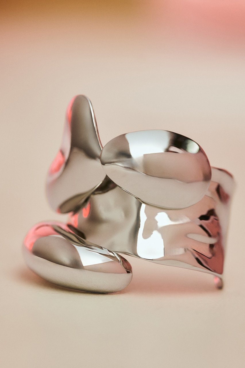 【イリスフォーセブン/IRIS 47】のcalm ヘアフック 人気、トレンドファッション・服の通販 founy(ファニー) 　ファッション　Fashion　レディースファッション　Fashion for Women　シュシュ&ヘアアクセ/ヘアアレンジ　Scrunchies & Hair Accessories　アクセサリー　Fashion Accessories　クラシック　Classic, Timeless Style　シルバー　Silver, Metallic Silver　バレッタ　Barrette, Hair Clip　メタリック　Metallic, Shiny Finish　メタル　Metal, Metal Parts　モノトーン　Monotone, Black and White　再入荷　Restock / Back in Stock　other-6|ID: prp329100004938201 ipo3291000000037055111