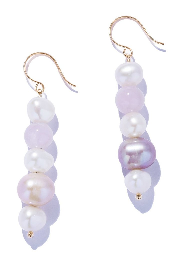 【ルボンボン/les bonbon】のplayfully pearl ピアス インテリア・キッズ・メンズ・レディースファッション・服の通販 founy(ファニー) https://founy.com/ ファッション Fashion レディースファッション Fashion for Women ジュエリー Jewelry ファッションリング Fashion Rings イヤリング・フープ・ドロップタイプ Hoop, Drop & Clip Earrings イヤリング Earrings パール Pearl, Pearl Accent 再入荷 Restock / Back in Stock |ID: prp329100004938206 ipo3291000000037055150