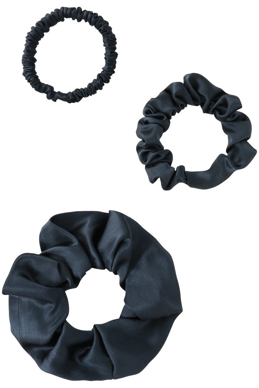 【フートーキョー/Foo Tokyo】のシルクシュシュセット インテリア・キッズ・メンズ・レディースファッション・服の通販 founy(ファニー) 　ファッション　Fashion　レディースファッション　Fashion for Women　シュシュ&ヘアアクセ/ヘアアレンジ　Scrunchies & Hair Accessories　おすすめ　Recommended / Our Picks　アクセサリー　Fashion Accessories　ギフト プレゼント　Gift / Present　シルク　Silk, 100% Silk　シンプル　Simple, Minimal　ボックス　Boxy, Box Shape　再入荷　Restock / Back in Stock　エレガントネイビー|ID: prp329100004938230 ipo3291000000037055390