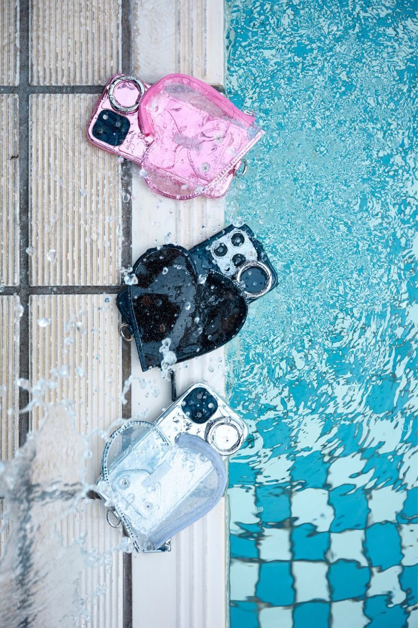 【エジュー/ajew】のiPhone16/16Pro ajew PVC heart planet pocket case 人気、トレンドファッション・服の通販 founy(ファニー) 　ファッション　Fashion　レディースファッション　Fashion for Women　iPhone アイフォーン　iPhone　ジップ　Zip, Zipper　ドッキング　Docking, Mixed Material　ポケット　Pocket, Pocket Detail　メタル　Metal, Metal Parts　再入荷　Restock / Back in Stock　春　Spring　other-5|ID: prp329100004938233 ipo3291000000037055430