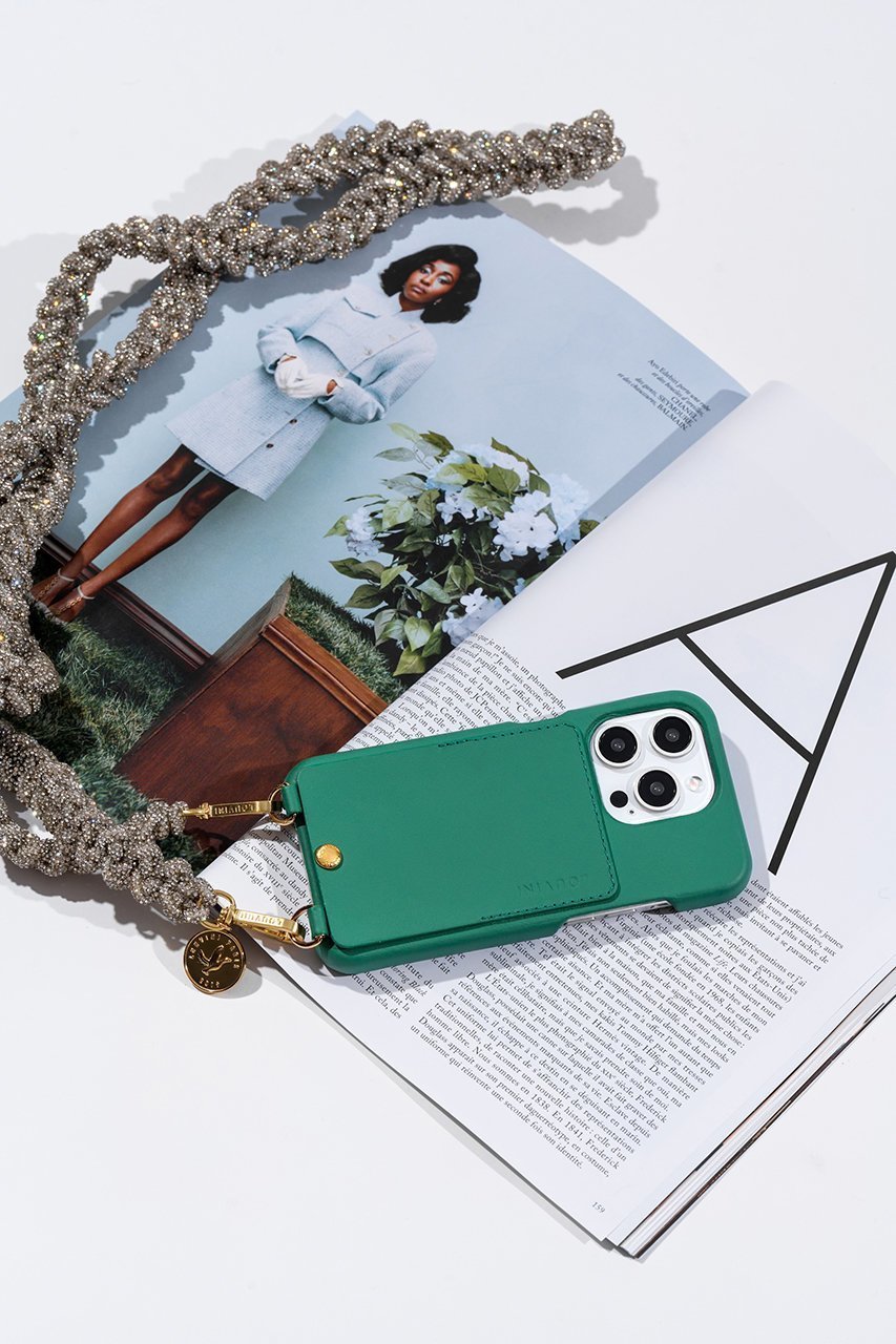 【ルヴィニ パリ/Louvini Paris】のiPhone17 スマホケース LOU 人気、トレンドファッション・服の通販 founy(ファニー) 　ファッション　Fashion　レディースファッション　Fashion for Women　カメラ　Camera Accessories　スマート　Smart, Elegant　なめらか　Smooth, Silky Texture　ポケット　Pocket, Pocket Detail　再入荷　Restock / Back in Stock　スマホケース　Smartphone Case　iPhone アイフォーン　iPhone　other-3|ID: prp329100004938282 ipo3291000000037055965