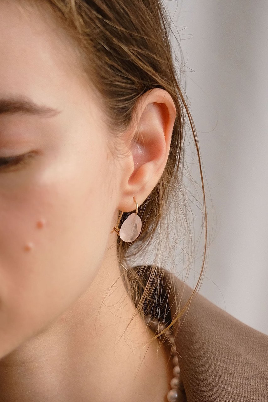 【ナチュラリジュエリ/NATURALI JEWELRY】のボンボンピアス 人気、トレンドファッション・服の通販 founy(ファニー) 　ファッション　Fashion　レディースファッション　Fashion for Women　ジュエリー　Jewelry　ファッションリング　Fashion Rings　イヤリング・フープ・ドロップタイプ　Hoop, Drop & Clip Earrings　イヤリング　Earrings　クール　Cool, Chic　フェミニン　Feminine, Girly　再入荷　Restock / Back in Stock　other-3|ID: prp329100004938322 ipo3291000000037056344