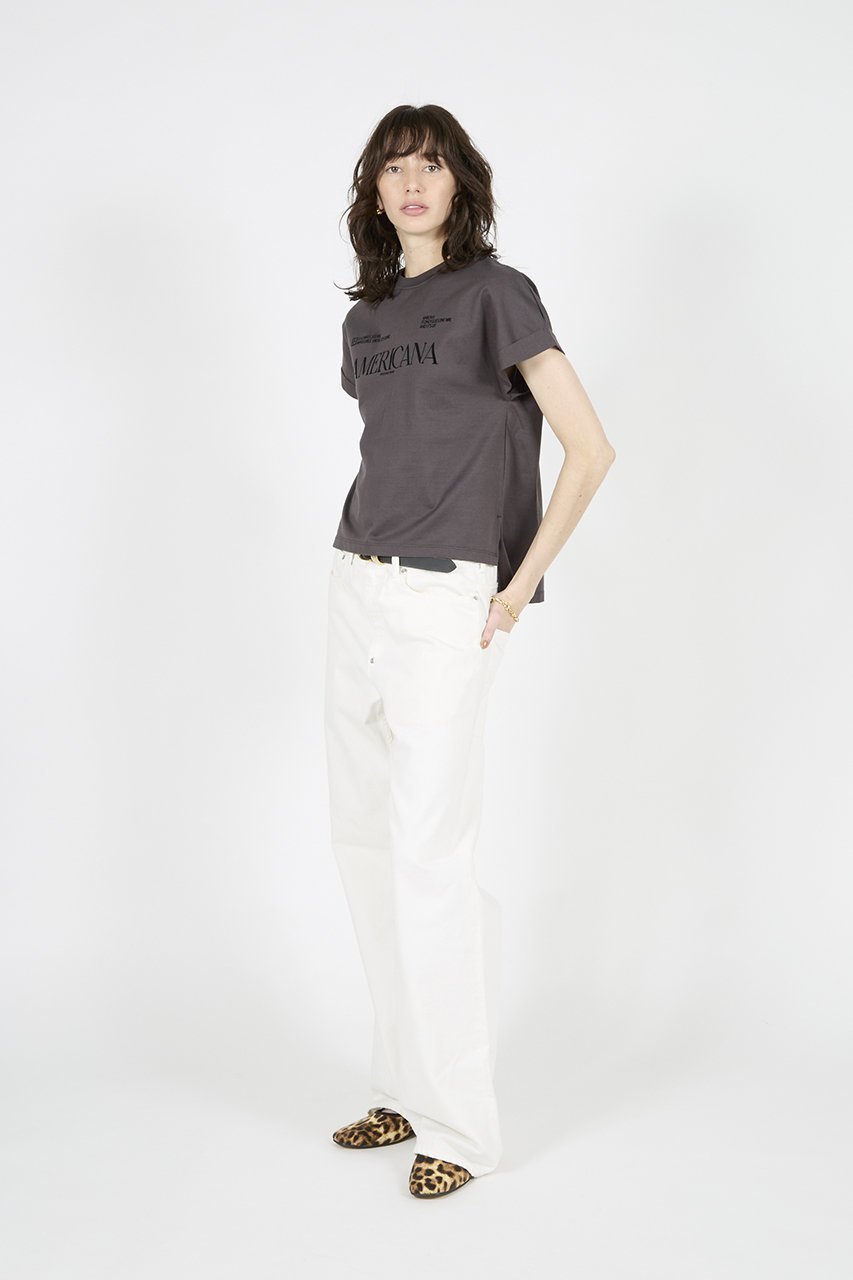 【アメリカーナ/Americana】の【ELLE SHOP限定】コットンロゴTシャツ 人気、トレンドファッション・服の通販 founy(ファニー) 　ファッション　Fashion　レディースファッション　Fashion for Women　トップス・カットソー　Cut & Sew Tops　シャツ・ブラウス・オフィスカジュアル　Elegant Blouses & Button-Ups　ロングTシャツ・Tシャツ　Longline T-Shirts & Tees　カットソー・ベーシックTシャツ　Cut-and-Sewn Tops / Stretch Tees & Basics　インナー　Innerwear　カーディガン　Cardigan, Knitwear　ショート　Short, Short Length　ジャケット　Jacket, Outerwear　スリーブ　Sleeve, Long Sleeve / Short Sleeve　フロント　Front, Front Design　新作・新入荷　New Arrivals / New In　other-7|ID: prp329100004938588 ipo3291000000037058596