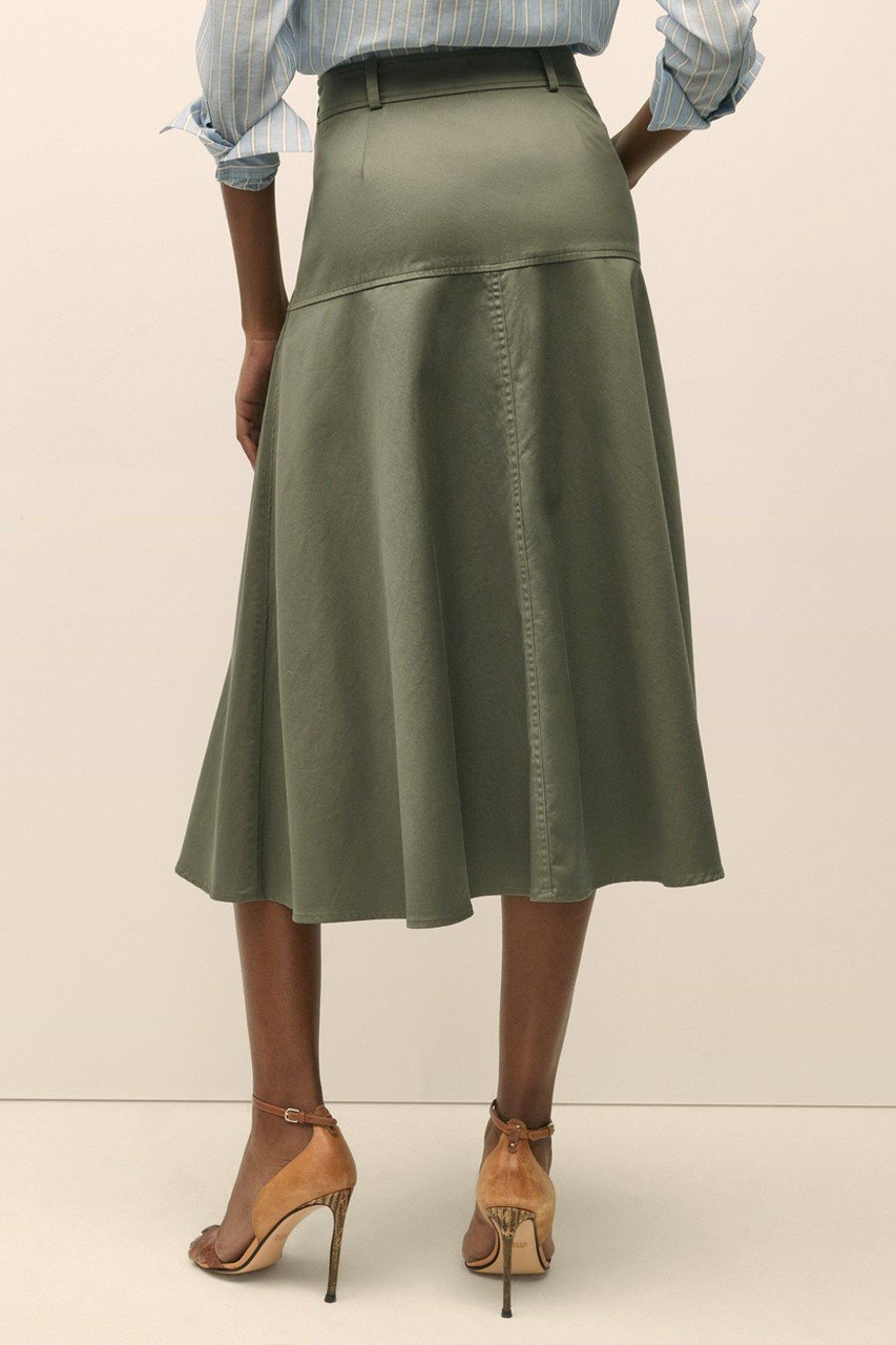 【ブルックス ブラザーズ/Brooks Brothers】のストレッチコットンサテン Aラインスカート 人気、トレンドファッション・服の通販 founy(ファニー) 　ファッション　Fashion　レディースファッション　Fashion for Women　スカート　Skirts　Aライン・フレアスカート　A-Line & Flared Skirts　おすすめ　Recommended / Our Picks　サテン　Satin, Glossy Fabric　シアー　Sheer, See-Through　ストレッチ　Stretch, Stretchy Fabric　フェミニン　Feminine, Girly　フレア　Flare, Flared　フロント　Front, Front Design　ポケット　Pocket, Pocket Detail　エレガント 上品　Elegant　新作・新入荷　New Arrivals / New In　other-8|ID: prp329100004938632 ipo3291000000037058896