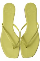 【イル サンダロ オブ カプリ/il Sandalo of Capri】のサテンスクエアトゥトングサンダル 人気、トレンドファッション・服の通販 founy(ファニー) ファッション Fashion レディースファッション Fashion for Women なめらか Smooth, Silky Texture サテン Satin, Glossy Fabric サマー Summer, Summer Style サンダル Sandals, Summer Shoes スラックス Slacks, Dress Pants マキシ Maxi, Full Length モダン Modern, Contemporary リゾート Resort, Vacation Style リネン Linen, Linen Fabric ワイド Wide, Wide Fit 夏 Summer 新作・新入荷 New Arrivals / New In thumbnail ライム|ID: prp329100004938641 ipo3291000000037058953