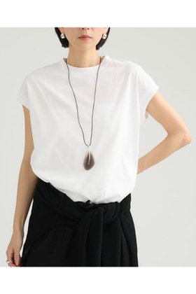 【カオス/Chaos】 ノアアームレットTシャツ人気、トレンドファッション・服の通販 founy(ファニー) ファッション Fashion レディースファッション Fashion for Women トップス・カットソー Cut & Sew Tops シャツ・ブラウス・オフィスカジュアル Elegant Blouses & Button-Ups ロングTシャツ・Tシャツ Longline T-Shirts & Tees カットソー・ベーシックTシャツ Cut-and-Sewn Tops / Stretch Tees & Basics おすすめ Recommended / Our Picks ショート Short, Short Length シンプル Simple, Minimal スリーブ Sleeve, Long Sleeve / Short Sleeve ノースリーブ Sleeveless, No-Sleeve エレガント 上品 Elegant 半袖 Short Sleeve, Half Sleeve 新作・新入荷 New Arrivals / New In |ID:prp329100004938678