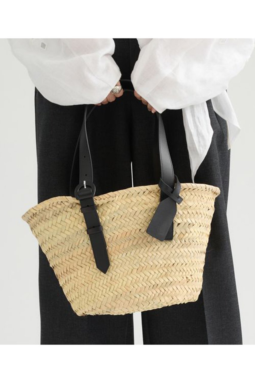 【カオス/Chaos】の【CATERINA BERTINI】別注カゴバック Bucket 人気、トレンドファッション・服の通販 founy(ファニー) 　ファッション　Fashion　レディースファッション　Fashion for Women　バッグ　Bags　イタリア　Italy　ハンド　Hand, Handmade　バランス　Balance, Style Balance　ポケット　Pocket, Pocket Detail　別注　Limited Edition, Custom Order　モダン　Modern, Contemporary　ラグジュアリー　Luxury, Elegant　新作・新入荷　New Arrivals / New In　 other-1|ID: prp329100004938679 ipo3291000000037059224