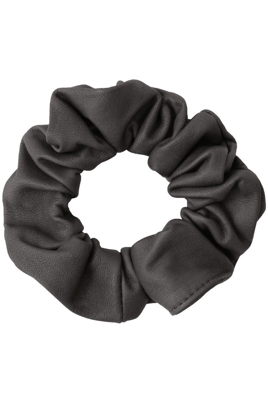 【シシ/sisii】のレザーシュシュ インテリア・キッズ・メンズ・レディースファッション・服の通販 founy(ファニー) 　ファッション　Fashion　レディースファッション　Fashion for Women　シュシュ&ヘアアクセ/ヘアアレンジ　Scrunchies & Hair Accessories　アクセサリー　Fashion Accessories　シンプル　Simple, Minimal　ブレスレット　Bracelet, Wristband　エレガント 上品　Elegant　再入荷　Restock / Back in Stock　チャコールグレー|ID: prp329100004938755 ipo3291000000037059803