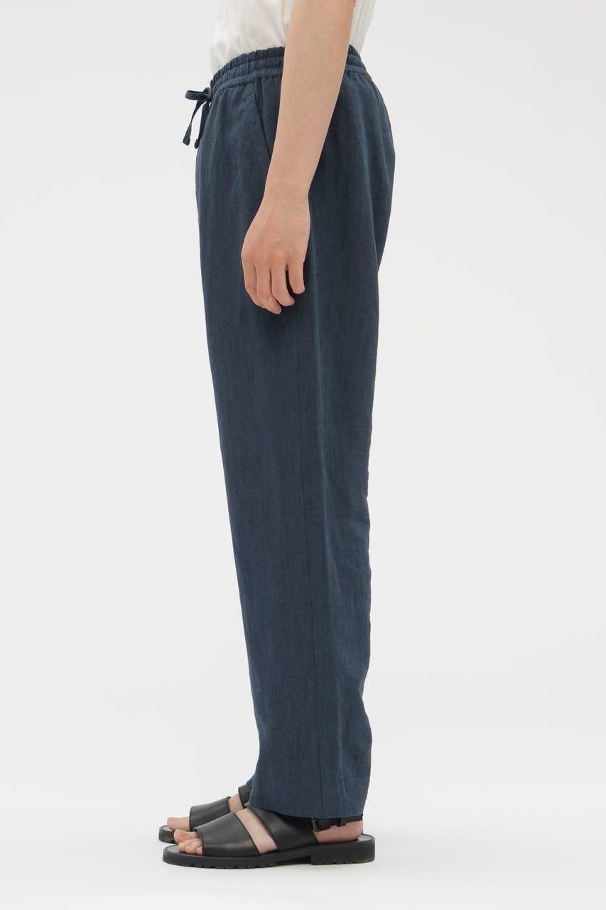 【マーガレット ハウエル/MARGARET HOWELL / MEN】のYARN DYED LINEN PLAINWEAVE TROUSERS 人気、トレンドファッション・服の通販 founy(ファニー) 　ファッション　Fashion　レディースファッション　Fashion for Women　パンツ　Pants & Trousers　スポーティ　Sporty, Casual Athletic　ドローストリング　Drawstring, Pull Cord　リネン　Linen, Linen Fabric　リラックス　Relax, Relaxed Fit　夏　Summer　新作・新入荷　New Arrivals / New In　other-2|ID: prp329100004938777 ipo3291000000037059979