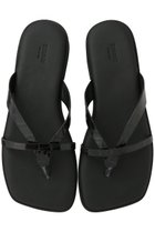 【ペリーコ/PELLICO】の【ELLE SHOP限定】【PELLICO SUNNY】クロコ型押しトングサンダル 人気、トレンドファッション・服の通販 founy(ファニー) ファッション Fashion レディースファッション Fashion for Women クロコ Crocodile, Croc Embossed サンダル Sandals, Summer Shoes スラックス Slacks, Dress Pants マキシ Maxi, Full Length マニッシュ Mannish, Boyish リュクス Luxury, Elegant, High-End, Chic ワイド Wide, Wide Fit 新作・新入荷 New Arrivals / New In thumbnail ブラック|ID: prp329100004941555 ipo3291000000037087438