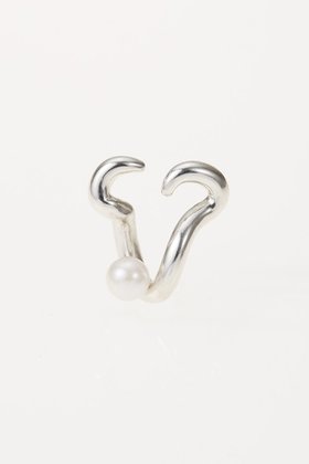 【エネイ/ENEY】のCONTOURS パールイヤカフ(片耳用) 人気、トレンドファッション・服の通販 founy(ファニー) ファッション Fashion レディースファッション Fashion for Women ジュエリー Jewelry ファッションリング Fashion Rings イヤリング・フープ・ドロップタイプ Hoop, Drop & Clip Earrings イヤリング Earrings パール Pearl, Pearl Accent フィット Fit, Slim Fit 再入荷 Restock / Back in Stock 片耳 One-Ear, Single Earring |ID:prp329100004941563