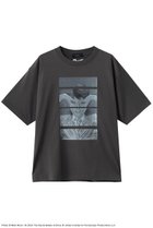 【その他のブランド/Other】の【4/25 20:00販売開始】【UNISEX】【ELLE SHOP限定】David Bowie Photo Tシャツ 人気、トレンドファッション・服の通販 founy(ファニー) ファッション Fashion レディースファッション Fashion for Women トップス・カットソー Cut & Sew Tops シャツ・ブラウス・オフィスカジュアル Elegant Blouses & Button-Ups ロングTシャツ・Tシャツ Longline T-Shirts & Tees カットソー・ベーシックTシャツ Cut-and-Sewn Tops / Stretch Tees & Basics ユニセックス Unisex, Genderless コレクション Collection, Seasonal Line ショート Short, Short Length スリーブ Sleeve, Long Sleeve / Short Sleeve フロント Front, Front Design プリント Print, Printed Pattern 別注 Limited Edition, Custom Order 新作・新入荷 New Arrivals / New In thumbnail チャコールグレー|ID: prp329100004941564 ipo3291000000037087516