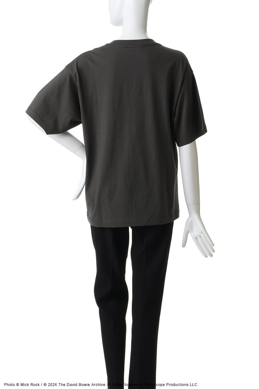 【その他のブランド/Other】の【4/25 20:00販売開始】【UNISEX】【ELLE SHOP限定】David Bowie Photo Tシャツ 人気、トレンドファッション・服の通販 founy(ファニー) 　ファッション　Fashion　レディースファッション　Fashion for Women　トップス・カットソー　Cut & Sew Tops　シャツ・ブラウス・オフィスカジュアル　Elegant Blouses & Button-Ups　ロングTシャツ・Tシャツ　Longline T-Shirts & Tees　カットソー・ベーシックTシャツ　Cut-and-Sewn Tops / Stretch Tees & Basics　ユニセックス　Unisex, Genderless　コレクション　Collection, Seasonal Line　ショート　Short, Short Length　スリーブ　Sleeve, Long Sleeve / Short Sleeve　フロント　Front, Front Design　プリント　Print, Printed Pattern　別注　Limited Edition, Custom Order　新作・新入荷　New Arrivals / New In　other-4|ID: prp329100004941564 ipo3291000000037087519