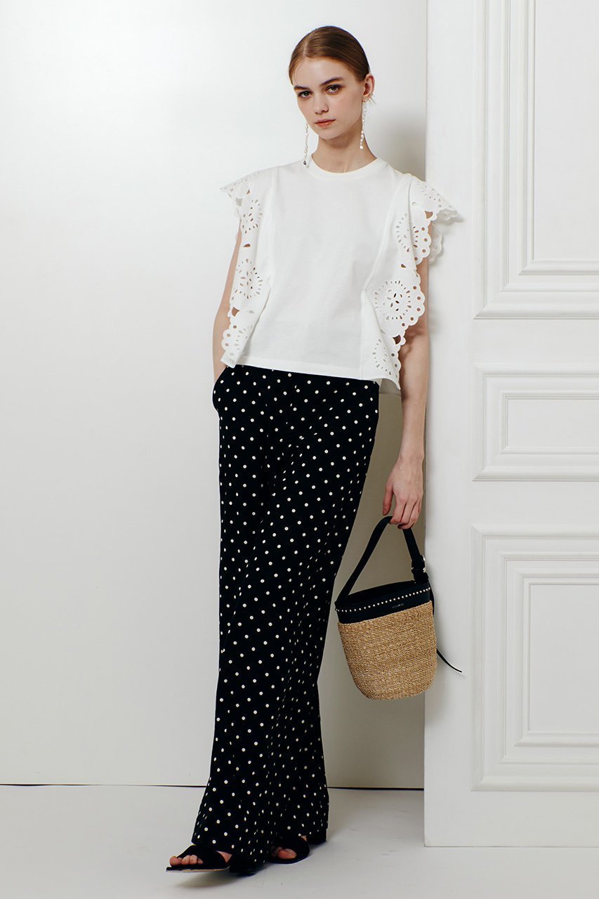 【アルアバイル/allureville】の【LOULOU WILLOUGHBY】スカラレーストリミングTシャツ 人気、トレンドファッション・服の通販 founy(ファニー) 　ファッション　Fashion　レディースファッション　Fashion for Women　トップス・カットソー　Cut & Sew Tops　シャツ・ブラウス・オフィスカジュアル　Elegant Blouses & Button-Ups　ロングTシャツ・Tシャツ　Longline T-Shirts & Tees　カットソー・ベーシックTシャツ　Cut-and-Sewn Tops / Stretch Tees & Basics　おすすめ　Recommended / Our Picks　なめらか　Smooth, Silky Texture　ショート　Short, Short Length　スカラップ　Scallop, Scalloped Edge　スリーブ　Sleeve, Long Sleeve / Short Sleeve　セットアップ　Set-Up, Coordinated Outfit　ノースリーブ　Sleeveless, No-Sleeve　ボックス　Boxy, Box Shape　リネン　Linen, Linen Fabric　夏　Summer　新作・新入荷　New Arrivals / New In　other-7|ID: prp329100004941662 ipo3291000000037088300