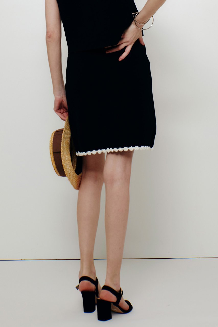 【アルアバイル/allureville】の【LOULOU WILLOUGHBY】クロッシェフラワーミニスカート 人気、トレンドファッション・服の通販 founy(ファニー) 　ファッション　Fashion　レディースファッション　Fashion for Women　スカート　Skirts　ミニスカート　Mini Skirts　カーディガン　Cardigan, Knitwear　セットアップ　Set-Up, Coordinated Outfit　バランス　Balance, Style Balance　ミニスカート　Mini Skirt, Short Skirt　ミラノリブ　Milano Rib, Milano Stitch　人気　Popular, Best Seller　新作・新入荷　New Arrivals / New In　other-8|ID: prp329100004941664 ipo3291000000037088321