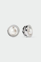 【アヤミ ジュエリー/AYAMI jewelry】のCircle Pearl イヤリング 人気、トレンドファッション・服の通販 founy(ファニー) ファッション Fashion レディースファッション Fashion for Women ジュエリー Jewelry ファッションリング Fashion Rings イヤリング・フープ・ドロップタイプ Hoop, Drop & Clip Earrings イヤリング Earrings サークル Circle, Round Design パール Pearl, Pearl Accent フォルム Silhouette, Form メタル Metal, Metal Parts 新作・新入荷 New Arrivals / New In thumbnail シルバー|ID: prp329100004942424 ipo3291000000037094888