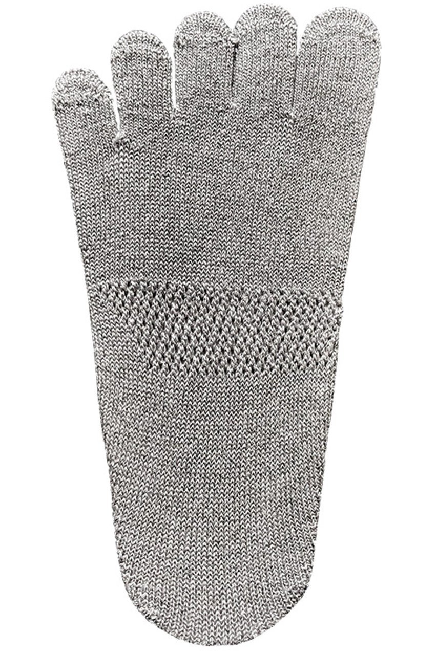 【ダブルアンドエフダブル/w&fw】のラメ5本指カバーソックス 人気、トレンドファッション・服の通販 founy(ファニー) 　ファッション　Fashion　レディースファッション　Fashion for Women　ソックス&靴下　Socks & Hosiery　レッグウェア・ストッキング　Legwear & Hosiery　おすすめ　Recommended / Our Picks　シリコン　Silicone, Silicone Material　シルク　Silk, 100% Silk　スニーカー　Sneakers, Trainers　スポーツ　Sports, Activewear　ソックス　Socks, Hosiery　フィット　Fit, Slim Fit　メッシュ　Mesh, Net Fabric　定番　Standard, Basic Item　other-2|ID: prp329100004942436 ipo3291000000037094950