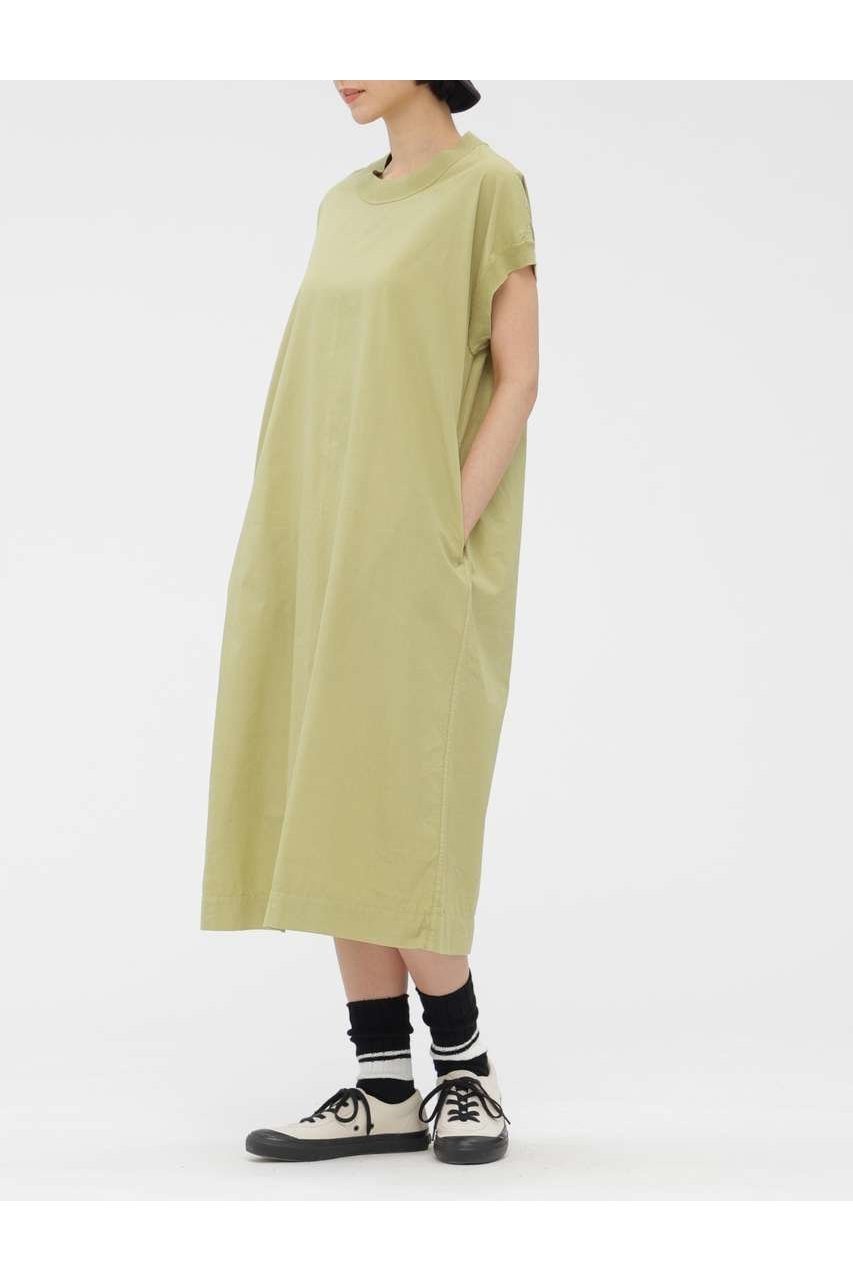 【マーガレットハウエル/MARGARET HOWELL】のGARMENT DYED COTTON POPLIN DRESS インテリア・キッズ・メンズ・レディースファッション・服の通販 founy(ファニー) 　ファッション　Fashion　レディースファッション　Fashion for Women　ワンピース　Dresses　フォーマル・パーティードレス・結婚式用ドレス　Elegant & Casual Dresses　チュニック　Tunic Tops & Dresses　スリーブ　Sleeve, Long Sleeve / Short Sleeve　チュニック　Tunic, Long Top　ドレス　Dress, One-Piece　新作・新入荷　New Arrivals / New In　グリーン|ID: prp329100004942458 ipo3291000000037095118