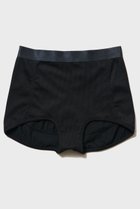 【ナイスナイスモーメント/NICENICE MOMENT】のミドル ボクサー 人気、トレンドファッション・服の通販 founy(ファニー) ファッション Fashion レディースファッション Fashion for Women 下着・ランジェリー Lingerie & Intimates ショーツ・ランジェリー用ボトムス Panties / Briefs / Lingerie Bottoms おすすめ Recommended / Our Picks サテン Satin, Glossy Fabric ショーツ Shorts, Short Pants スタイリッシュ Stylish, Fashionable スポーティ Sporty, Casual Athletic セットアップ Set-Up, Coordinated Outfit ミドル Middle Length, Mid Height ランジェリー Lingerie, Intimate Wear 定番 Standard, Basic Item 新作・新入荷 New Arrivals / New In thumbnail ブラック|ID: prp329100004942526 ipo3291000000037095636