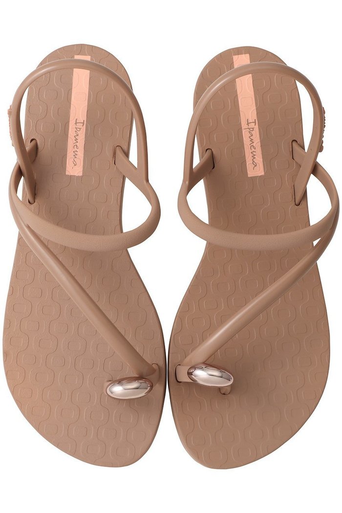 【イパネマ/Ipanema】のGLAM RING ビーチサンダル インテリア・キッズ・メンズ・レディースファッション・服の通販 founy(ファニー) https://founy.com/ ファッション Fashion レディースファッション Fashion for Women サンダル Sandals, Summer Shoes ジュエリー Jewelry, Accessories ビーチ Beach, Seaside フィット Fit, Slim Fit モチーフ Motif, Design Theme ラップ Wrap, Wrap Design 夏 Summer 新作・新入荷 New Arrivals / New In |ID: prp329100004942564 ipo3291000000037095882