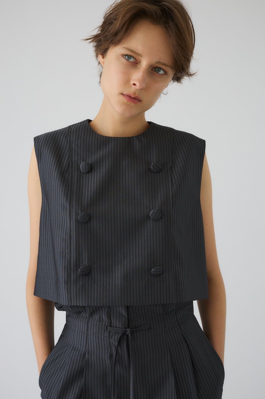 【リムアーク/RIM.ARK】の【5/1 10:00販売開始】Mannish vest like tops/トップス インテリア・キッズ・メンズ・レディースファッション・服の通販 founy(ファニー) 　ファッション　Fashion　レディースファッション　Fashion for Women　アウター　Coat / Outerwear Collection　トップス・カットソー　Cut & Sew Tops　シャツ・ブラウス・オフィスカジュアル　Elegant Blouses & Button-Ups　ベスト&ジレ / 重ね着スタイル　Vests & Gilets　ショート　Short, Short Length　ストライプ　Stripe, Striped Pattern　スリーブ　Sleeve, Long Sleeve / Short Sleeve　スーツ　Suit, Formalwear　セットアップ　Set-Up, Coordinated Outfit　エレガント 上品　Elegant　新作・新入荷　New Arrivals / New In　グレー|ID: prp329100004942602 ipo3291000000037096289