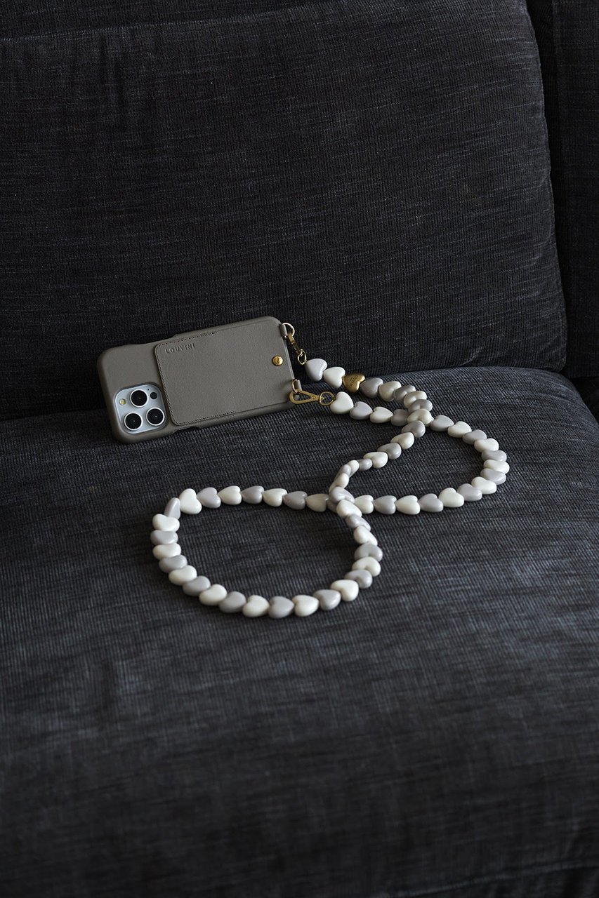 【ルヴィニ パリ/Louvini Paris】のiPhone15 スマホケース LOU 人気、トレンドファッション・服の通販 founy(ファニー) 　ファッション　Fashion　レディースファッション　Fashion for Women　iPhone アイフォーン　iPhone　なめらか　Smooth, Silky Texture　カメラ　Camera Accessories　スマホケース　Smartphone Case　ポケット　Pocket, Pocket Detail　再入荷　Restock / Back in Stock　other-3|ID: prp329100004942700 ipo3291000000037097111