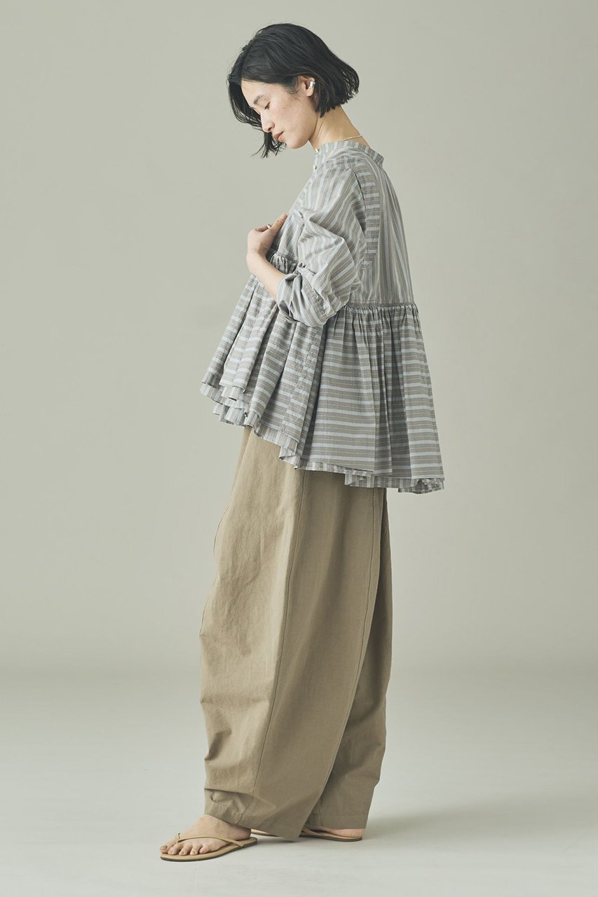 【カレンソロジー/Curensology】のストライプレイヤードギャザーブラウス 人気、トレンドファッション・服の通販 founy(ファニー) 　ファッション　Fashion　レディースファッション　Fashion for Women　トップス・カットソー　Cut & Sew Tops　シャツ・ブラウス・オフィスカジュアル　Elegant Blouses & Button-Ups　エアリー　Airy Texture　ギャザー　Gathered, Ruffled　ショート　Short, Short Length　スタイリッシュ　Stylish, Fashionable　ストライプ　Stripe, Striped Pattern　スリーブ　Sleeve, Long Sleeve / Short Sleeve　ランダム　Random, Irregular　再入荷　Restock / Back in Stock　春　Spring　other-6|ID: prp329100004942703 ipo3291000000037097137