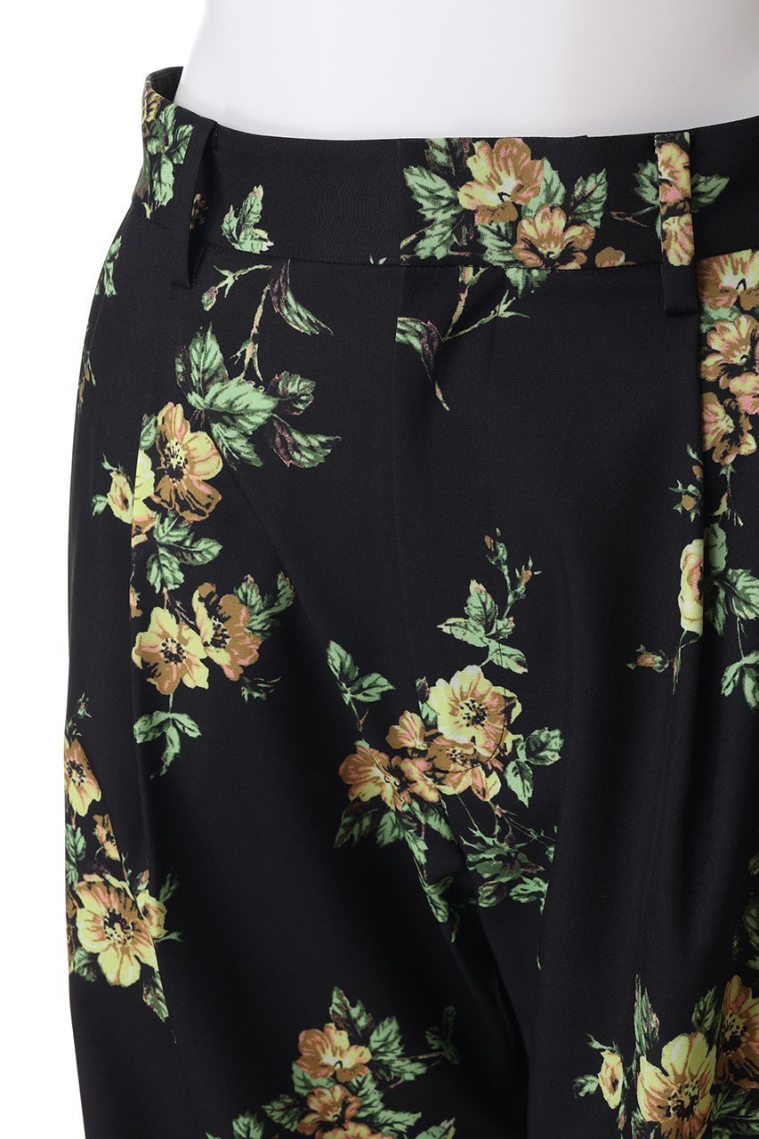 【クラネ/CLANE】のFLOWER TUCK PANTS パンツ 人気、トレンドファッション・服の通販 founy(ファニー) 　ファッション　Fashion　レディースファッション　Fashion for Women　パンツ　Pants & Trousers　バランス　Balance, Style Balance　フラワー　Flower, Floral　モダン　Modern, Contemporary　ワイド　Wide, Wide Fit　新作・新入荷　New Arrivals / New In　other-5|ID: prp329100004942934 ipo3291000000037100231