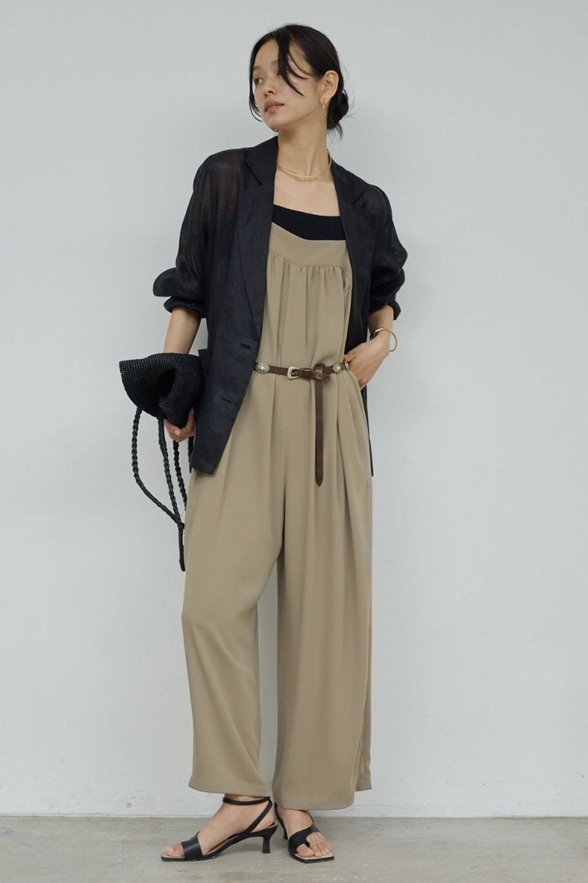 【ガリャルダガランテ/GALLARDAGALANTE】のギャザーオールインワン インテリア・キッズ・メンズ・レディースファッション・服の通販 founy(ファニー) 　ファッション　Fashion　レディースファッション　Fashion for Women　パンツ　Pants & Trousers　ギャザー　Gathered, Ruffled　ラップ　Wrap, Wrap Design　新作・新入荷　New Arrivals / New In　ベージュ|ID: prp329100004942945 ipo3291000000037100308