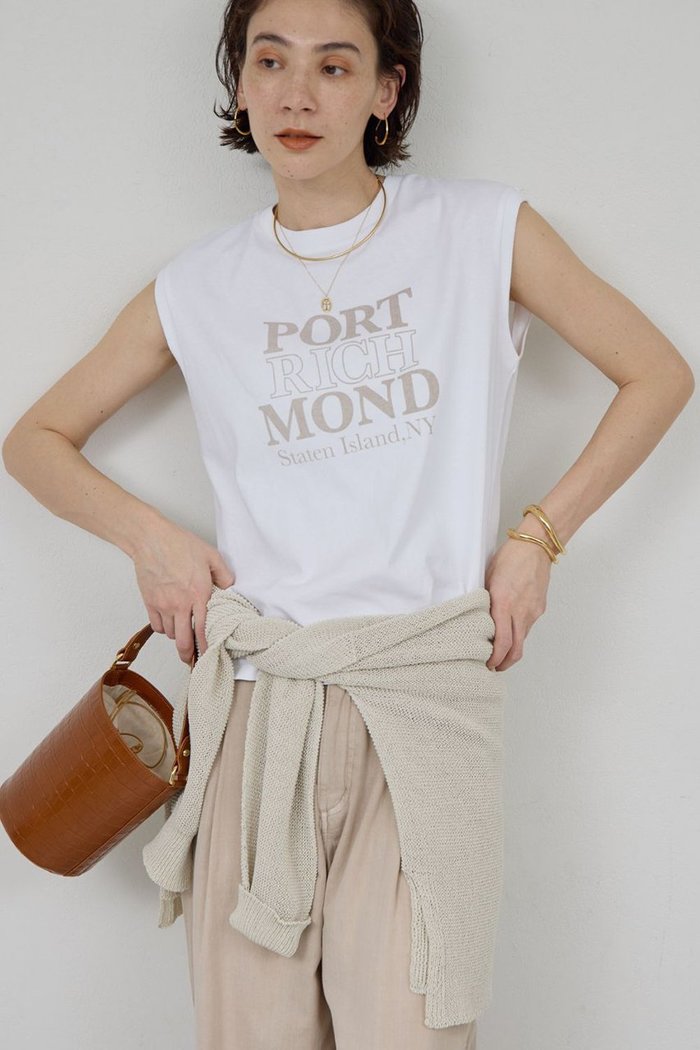 【ガリャルダガランテ/GALLARDAGALANTE】の【GOOD ROCK SPEED】NYCノースリーブロゴTee 別注 インテリア・キッズ・メンズ・レディースファッション・服の通販 founy(ファニー) https://founy.com/ ファッション Fashion レディースファッション Fashion for Women トップス・カットソー Cut & Sew Tops キャミソール&ノースリーブ Camisoles & Sleeveless Tops シャツ・ブラウス・オフィスカジュアル Elegant Blouses & Button-Ups ロングTシャツ・Tシャツ Longline T-Shirts & Tees カットソー・ベーシックTシャツ Cut-and-Sewn Tops / Stretch Tees & Basics キャミソール Camisole, Spaghetti Strap Top タンク Tank Top, Sleeveless Top ノースリーブ Sleeveless, No-Sleeve 別注 Limited Edition, Custom Order 夏 Summer 定番 Standard, Basic Item 新作・新入荷 New Arrivals / New In 春 Spring S/S・春夏 SS, Spring/Summer, Warm Season |ID: prp329100004942946 ipo3291000000037100311