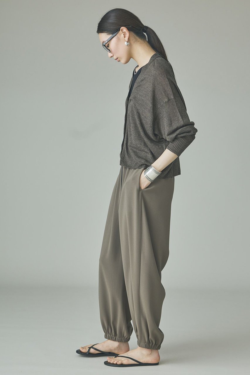 【カレンソロジー/Curensology】のリネンVネックカーディガン 人気、トレンドファッション・服の通販 founy(ファニー) 　ファッション　Fashion　レディースファッション　Fashion for Women　トップス・カットソー　Cut & Sew Tops　ニット　Knit Tops & Sweaters　カーディガン・羽織り　Layered Style Cardigans　Vネックトップス　V-Neck Tops / V-Cut Neckline Shirts　おすすめ　Recommended / Our Picks　カーディガン　Cardigan, Knitwear　キャミソール　Camisole, Spaghetti Strap Top　タンク　Tank Top, Sleeveless Top　バランス　Balance, Style Balance　ホールガーメント　WholeGarment, Seamless Knit　リネン　Linen, Linen Fabric　リラックス　Relax, Relaxed Fit　ワイド　Wide, Wide Fit　新作・新入荷　New Arrivals / New In　日本製　Made In Japan　other-6|ID: prp329100004942987 ipo3291000000037100601