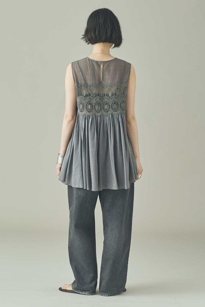 【カレンソロジー/Curensology】のケミカルレースブラウス 人気、トレンドファッション・服の通販 founy(ファニー) 　ファッション　Fashion　レディースファッション　Fashion for Women　トップス・カットソー　Cut & Sew Tops　キャミソール&ノースリーブ　Camisoles & Sleeveless Tops　シャツ・ブラウス・オフィスカジュアル　Elegant Blouses & Button-Ups　インド　Indian Textile　ギャザー　Gathered, Ruffled　ケミカル　Chemical, Chemical Wash　コンビ　Combo, Combination Style　ノースリーブ　Sleeveless, No-Sleeve　バランス　Balance, Style Balance　フレア　Flare, Flared　レース　Lace, Lace Fabric　夏　Summer　新作・新入荷　New Arrivals / New In　other-7|ID: prp329100004948295 ipo3291000000037133024