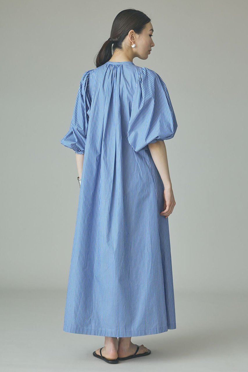 【カレンソロジー/Curensology】のストライプワンピース 人気、トレンドファッション・服の通販 founy(ファニー) 　ファッション　Fashion　レディースファッション　Fashion for Women　ワンピース　Dresses　チュニック　Tunic Tops & Dresses　おすすめ　Recommended / Our Picks　コンパクト　Compact, Small Size　サンダル　Sandals, Summer Shoes　ショルダー　Shoulder, Shoulder Strap　ストライプ　Stripe, Striped Pattern　スリーブ　Sleeve, Long Sleeve / Short Sleeve　チュニック　Tunic, Long Top　ロング　Long, Long-Length　エレガント 上品　Elegant　夏　Summer　新作・新入荷　New Arrivals / New In　other-4|ID: prp329100004948296 ipo3291000000037133030